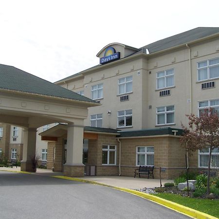 Days Inn By Wyndham Orillia Extérieur photo