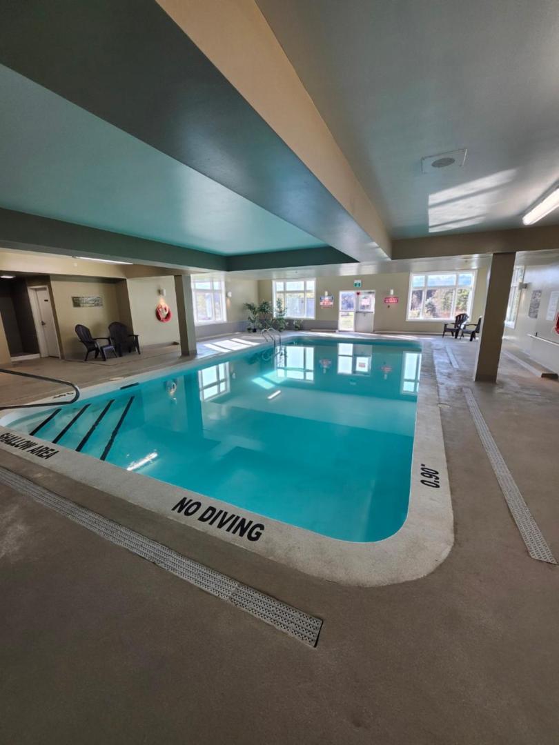Days Inn By Wyndham Orillia Extérieur photo